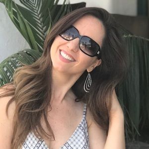 Meet your Posher, Dindin